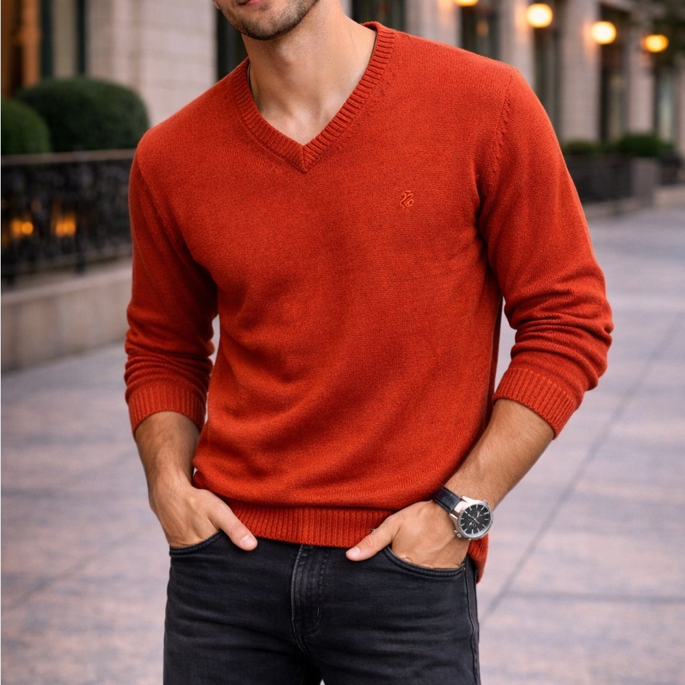 Izod Men's V-Neck Sweater in Rich Orange
